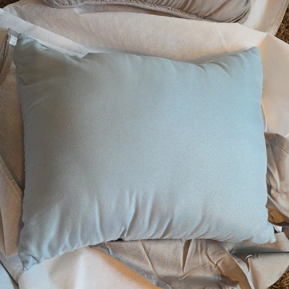 Gray and Blue Textured Decorative Pillows And Queen Dustruffle